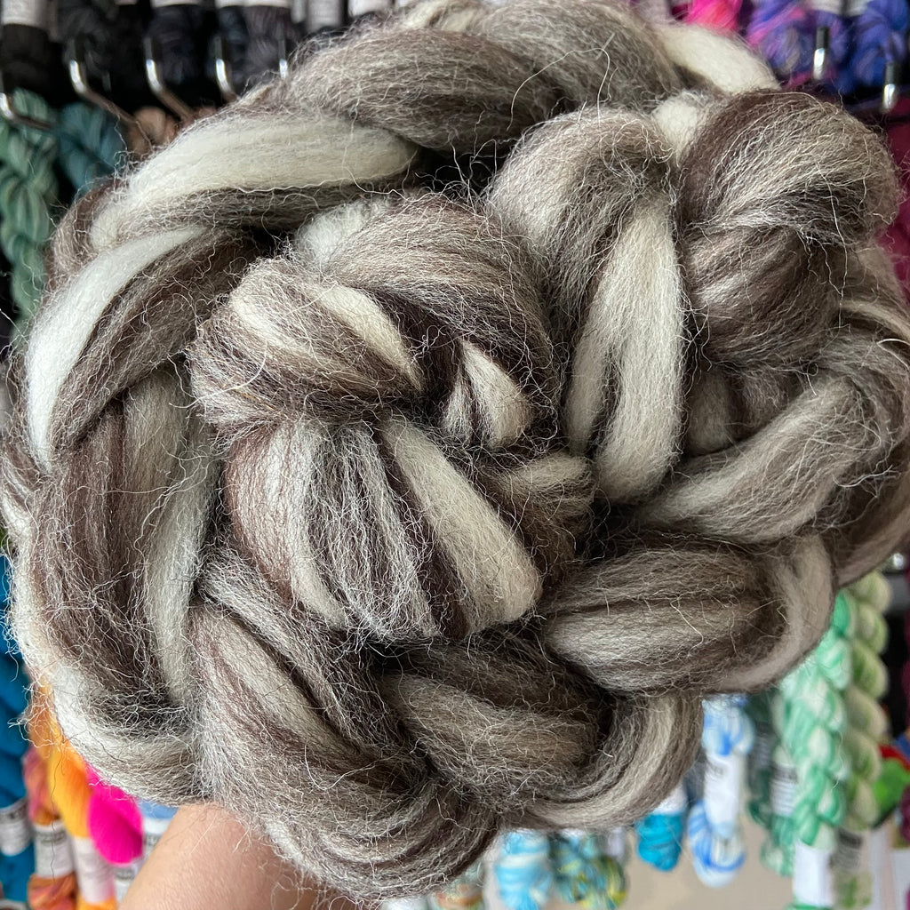 Nudie - Undyed  British Jacob - 100g Top in a Spinners Braid