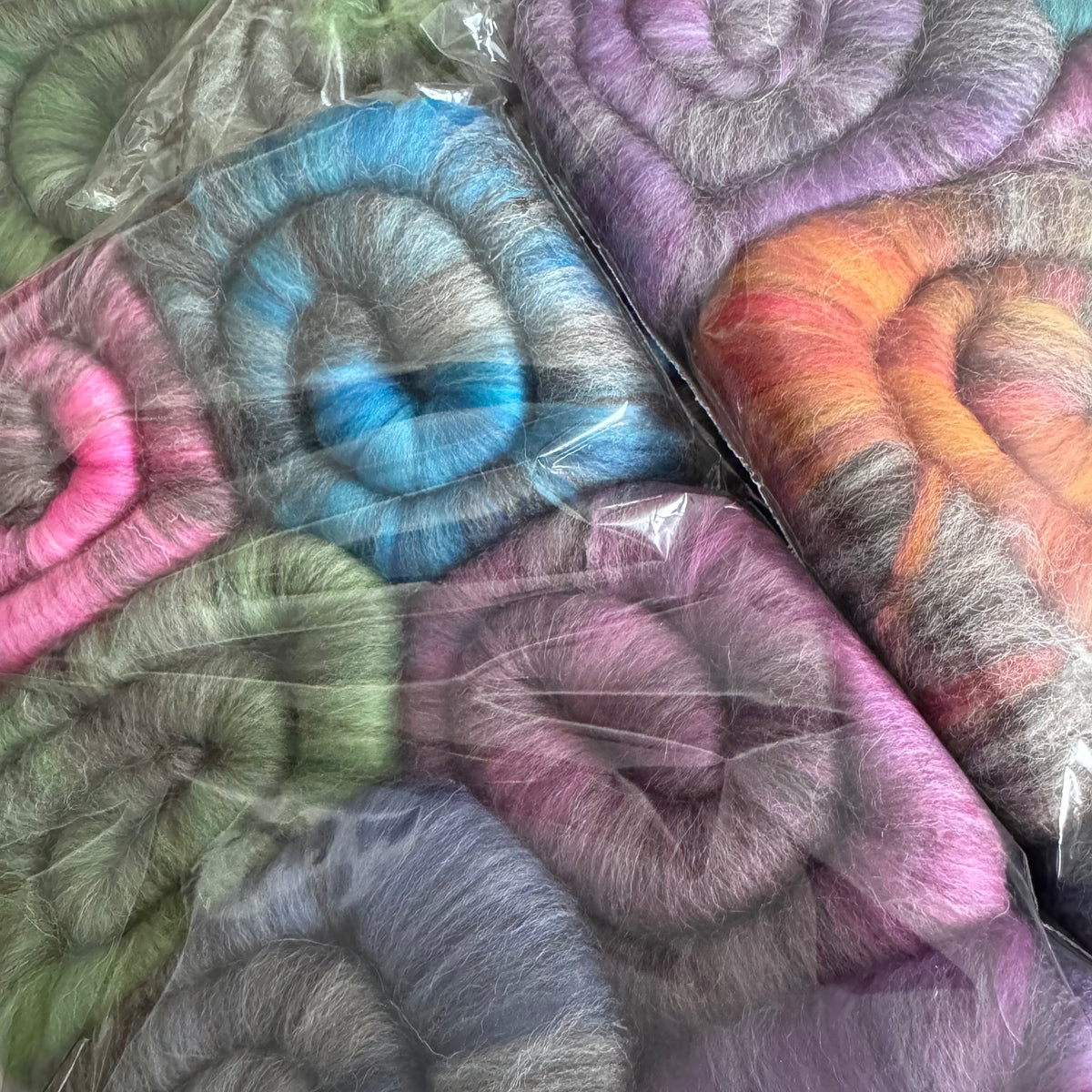 Jacob & Merino Hand Blended Rolag Packs – My Mama Knits