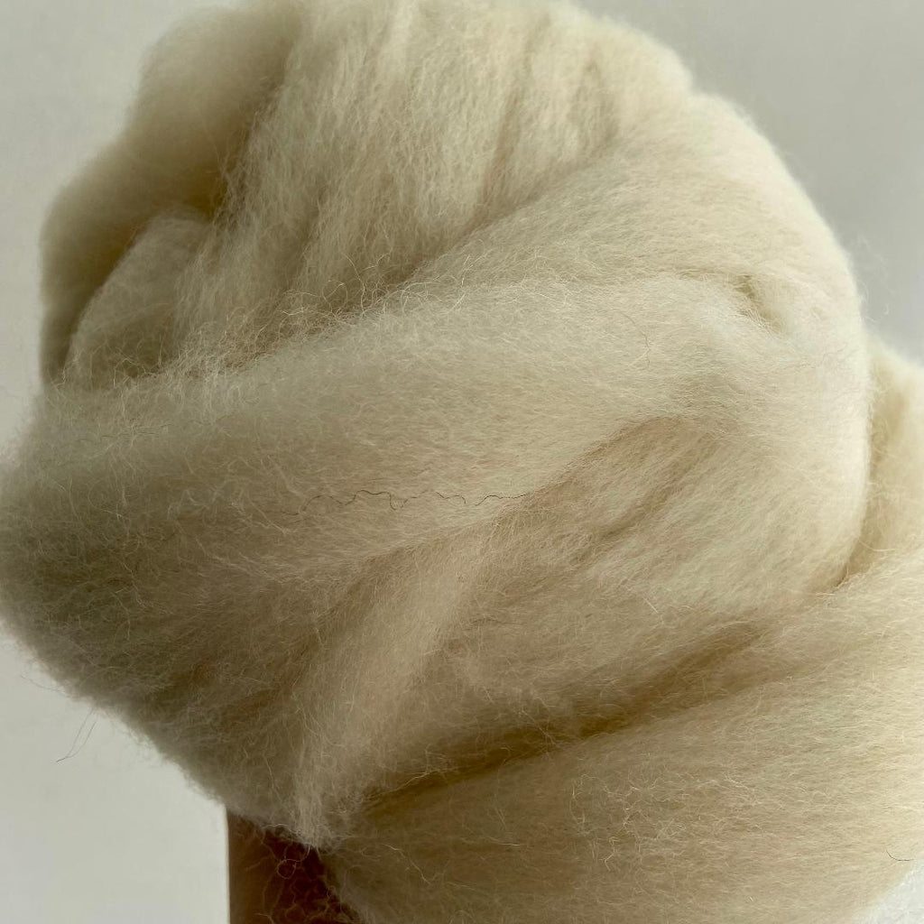 Nudie - 100g Undyed British Sheltand Wool Top