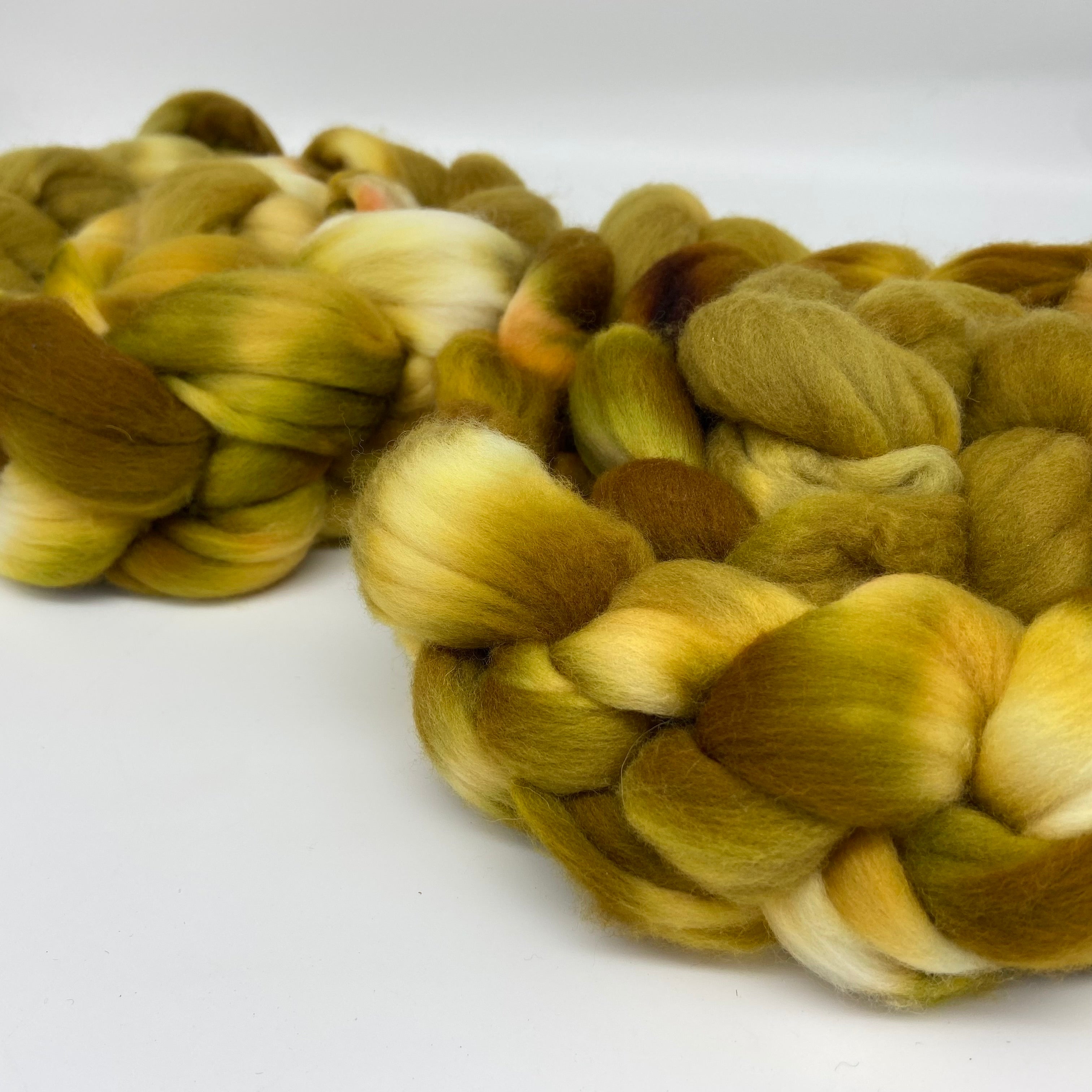 Toothed Wrack on Rambouillet - 100g Top in a Spinners Braid