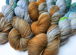 stoor worm hand dyed sock yarn in grey and green by my mama knits