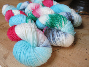 indie dyed christmas story yarn