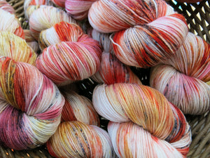 hand dyed merino sock yarn with speckles