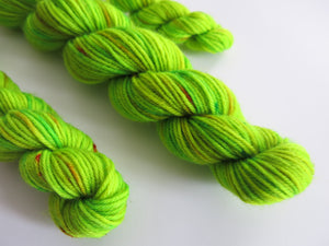 indie dyed uv reactive green sock yarn