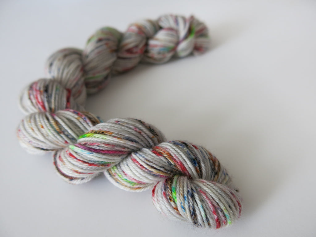 grey indie dyed halloween zombie yarn by my mama knits