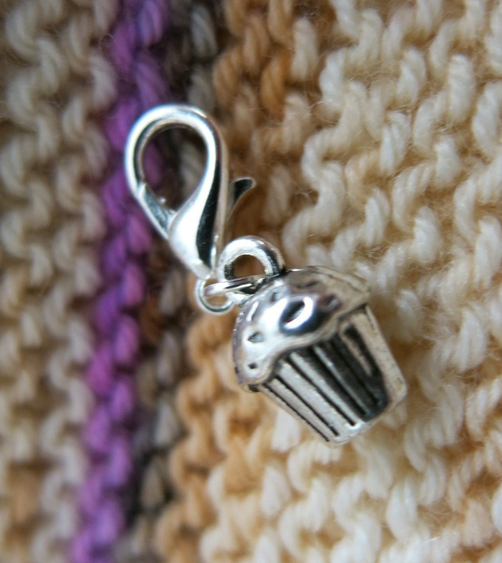 silver hanging cupcake charm for bracelets, zippers and crochet projects