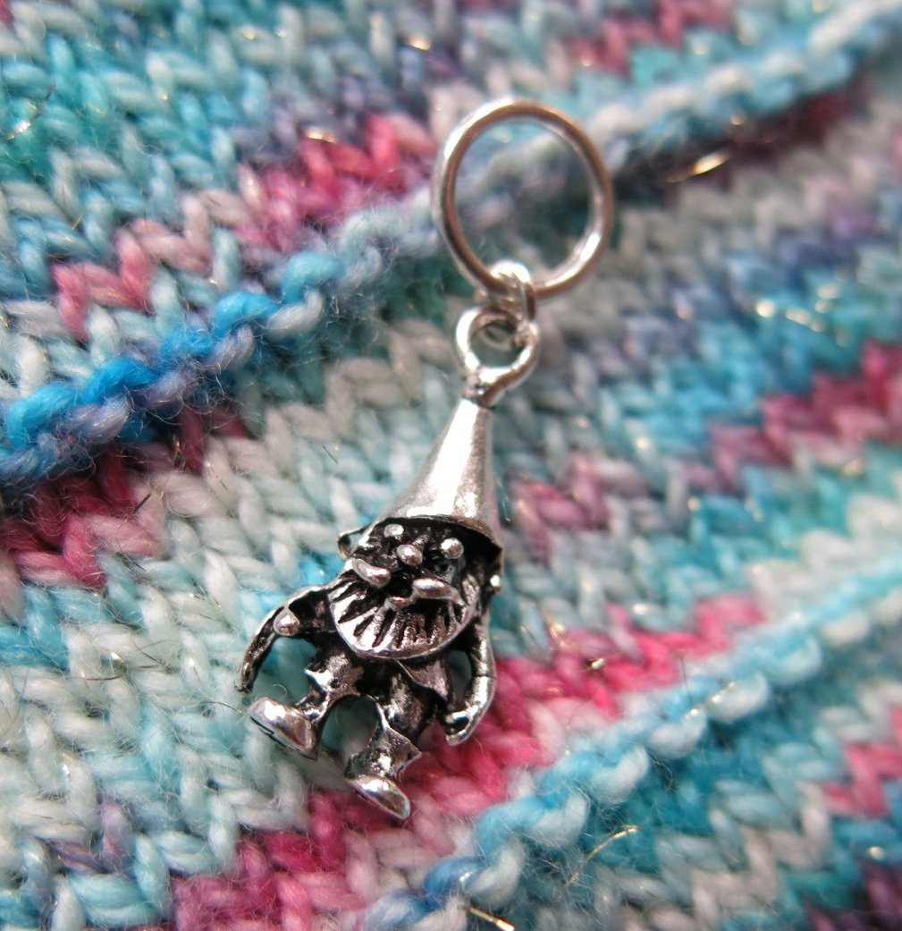 3d gnome 7 dwarves charm on a snagless ring for knitting