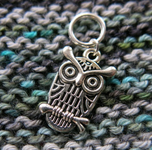 silver snagless owl stitch marker for knitting projects