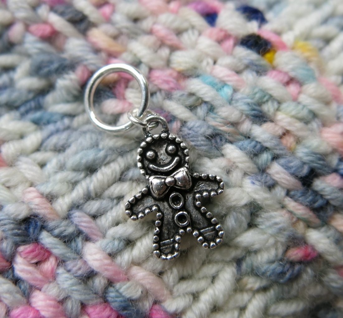gingerbread man snagless stitch marker for knitting projects