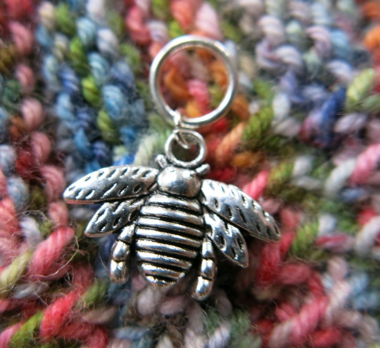 bumble bee stitch marker on a snagless jump ring for knitting