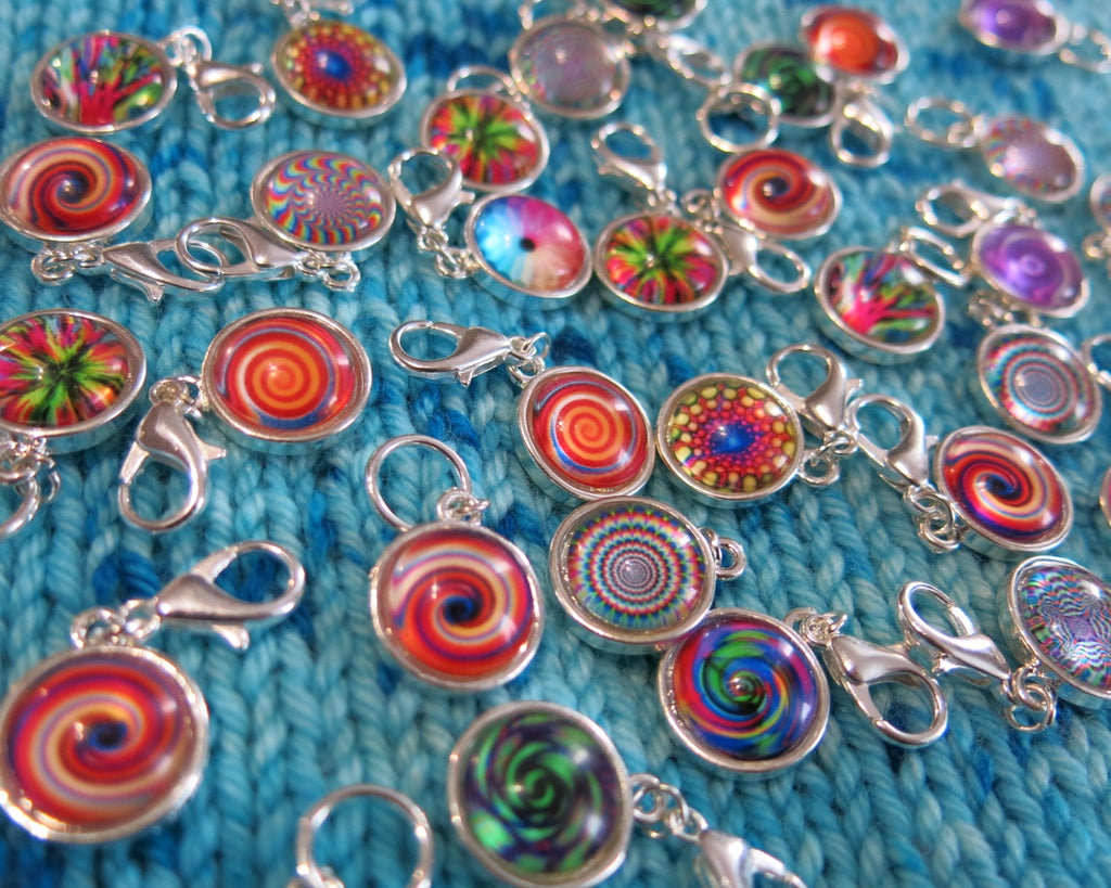 brightly colored domed zipper pull or stitch markers