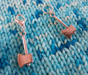 3d axe charm for bracelets, bags and knitting progress