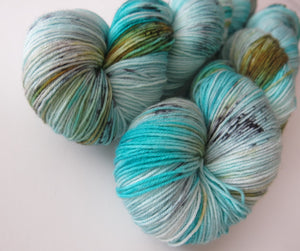 new mexico inspired turquoise yarn skein for knitting and crochet