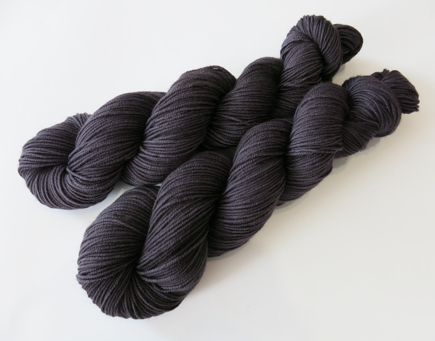 merino dk in black for knitting, crochet and weaving