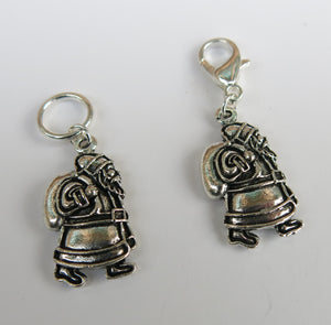 Santa Snagless Stitch Marker or Clasp Place Keeper