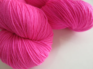 hand dyed fluorescent blacklight pink by indie dyer my mama knits