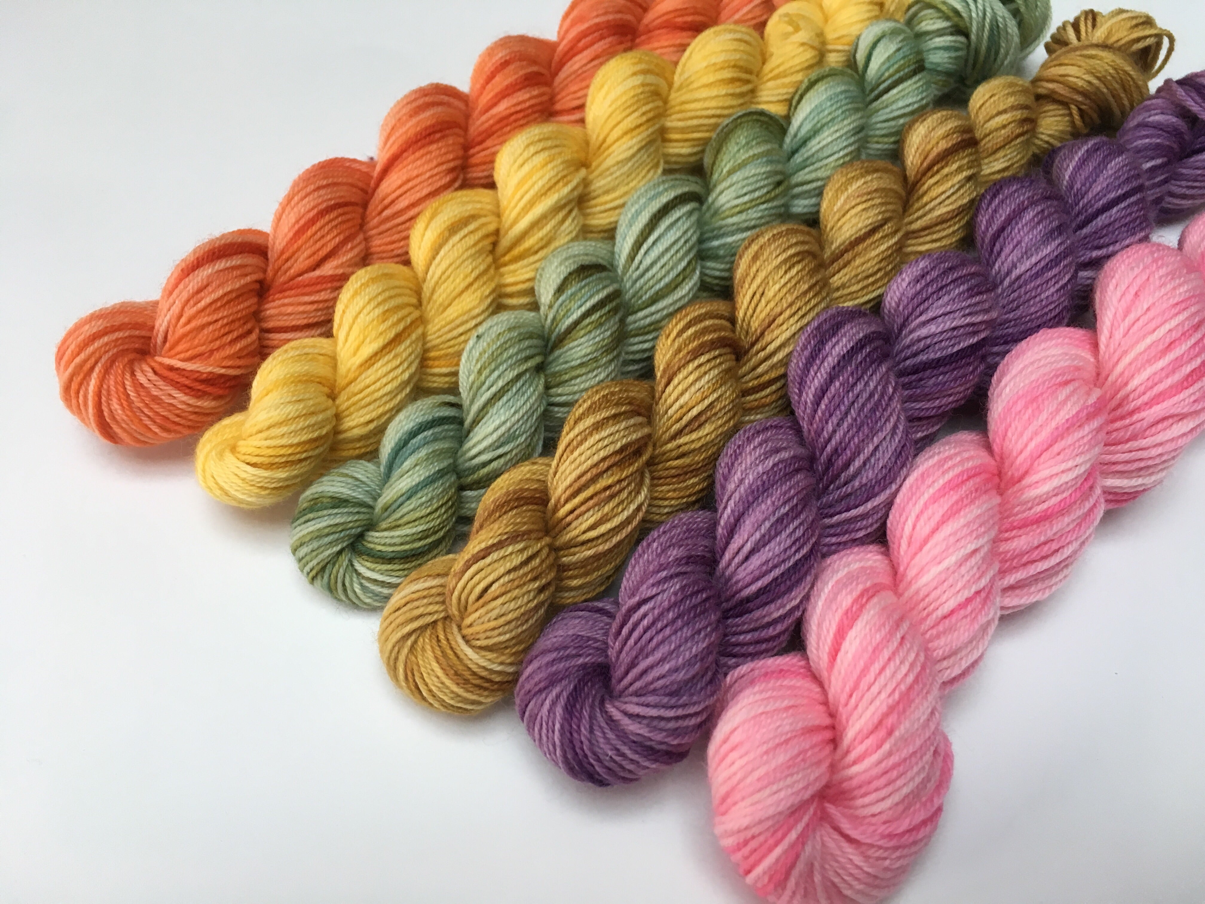 hand dyed 20g pastel tonal merino mini skeins for knitting socks