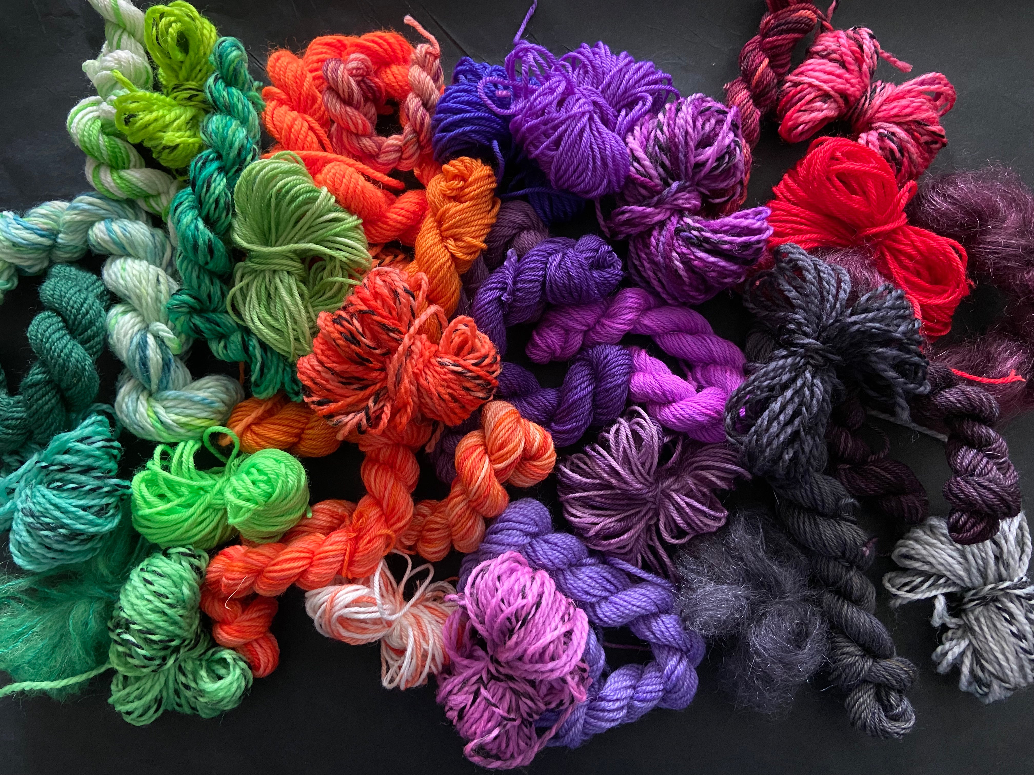 Undyed wool sock yarn 75% wool 25% nylon - The Yarn Gallery