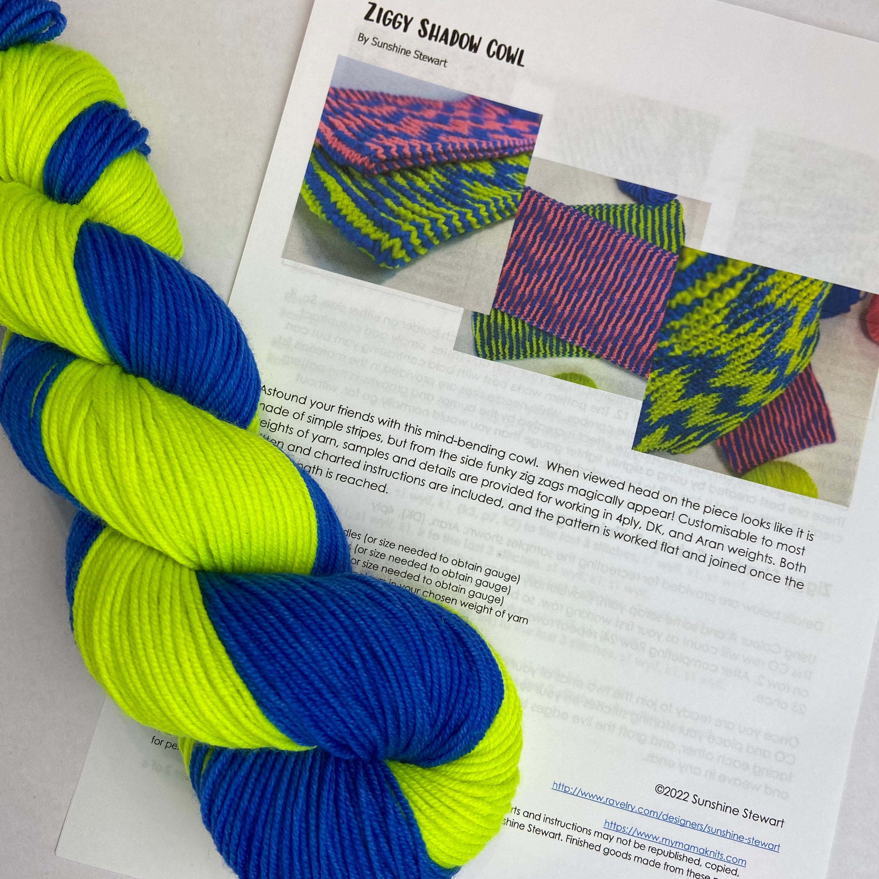 Ziggy Shadow Cowl Kit - Yarn, Knitting Pattern & Optional Project Bag