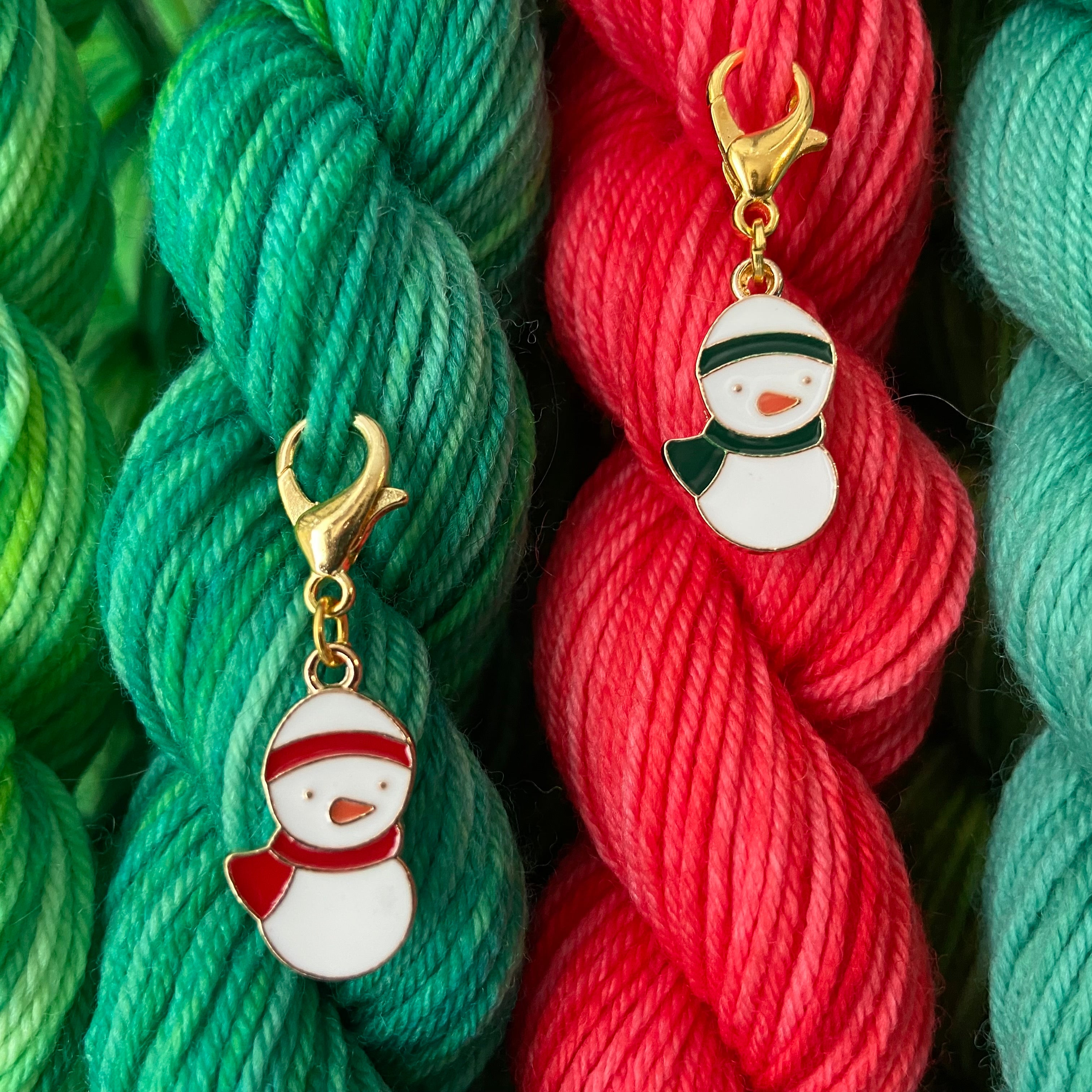 Enamel Red or Green Scarf Snowmen Stitch Marker or Place Keeper